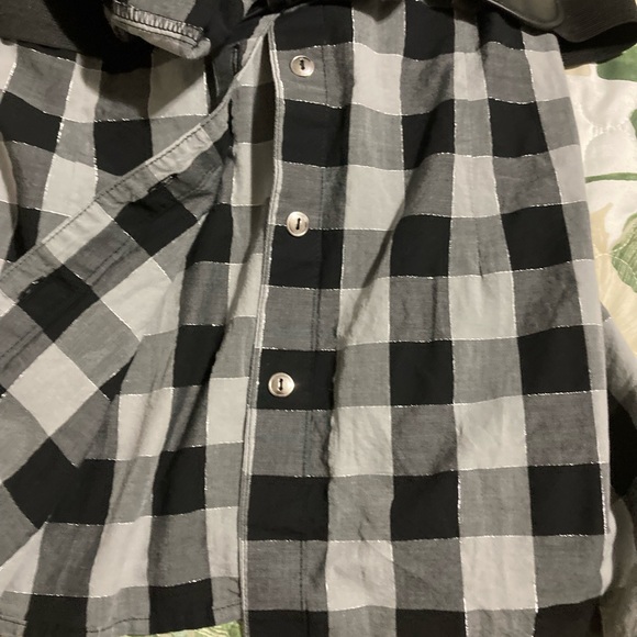 Ladies Blouse With Belt - Picture 6 of 12